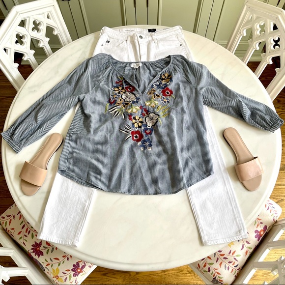 Velvet Embroidered Chambray Top Blue Sz S - Picture 4 of 9